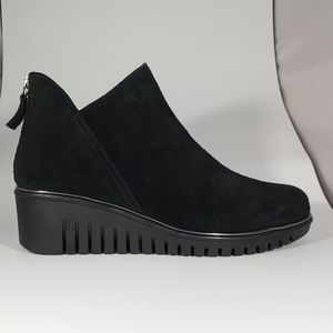 THE FLEXX Shoes - The Flexx Black Suede Wedge Bootie THE FLEXX Shoes - The Flexx Black Suede Wedge Bootie